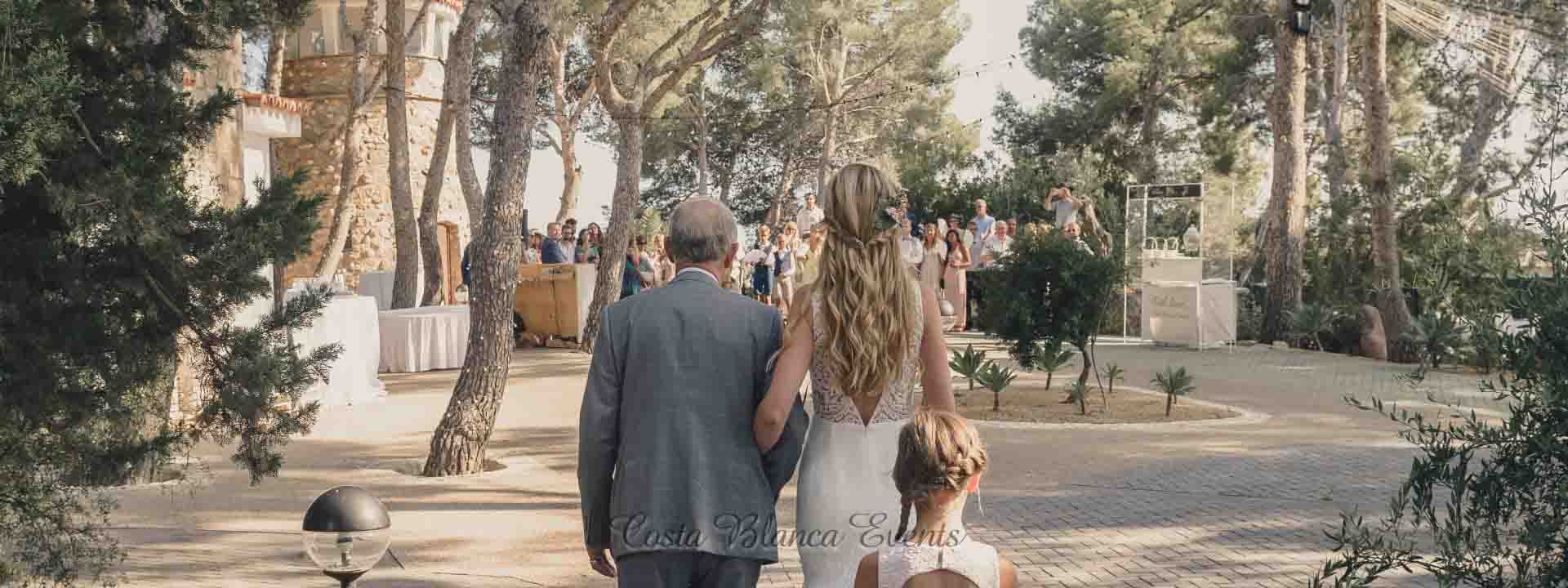 Best wedding venues in Spain - rustic spanish wedding venue estate
